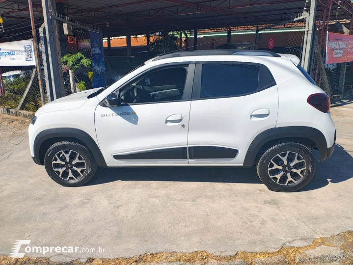 Kwid Outside 1.0