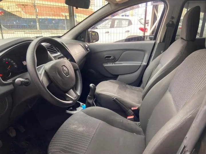 SANDERO AUTH 10
