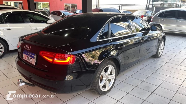 AUDI A4 1.8 TFSI AMBIENTE