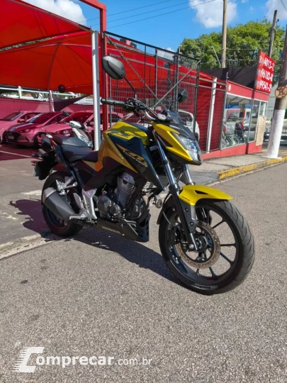 CB 300 F Twister ABS