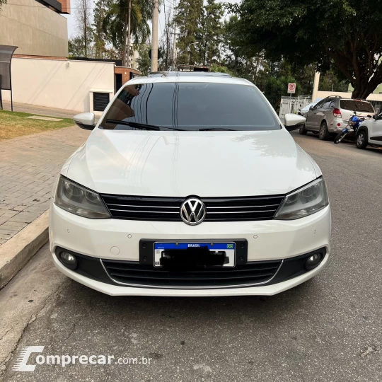 JETTA 2.0 TSI Highline 200cv