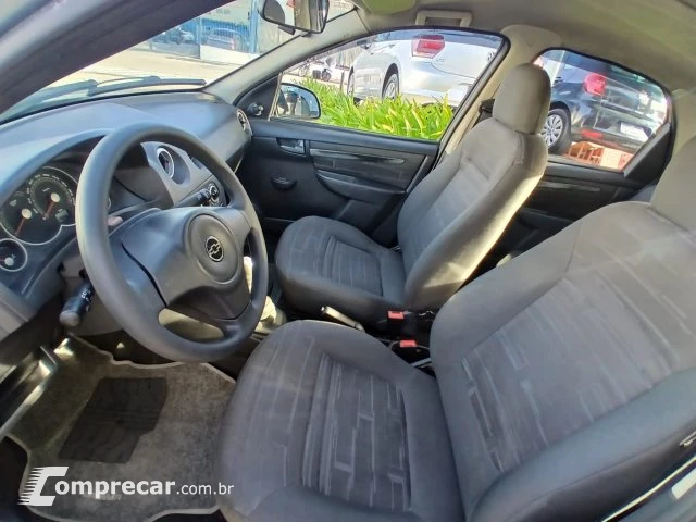 PRISMA - 1.4 MPFI MAXX 8V 4P MANUAL