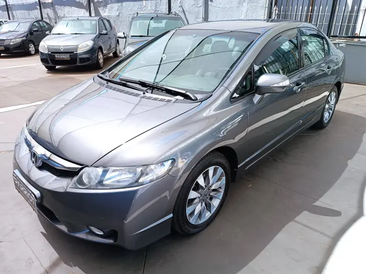 CIVIC 1.8 LXL 16V