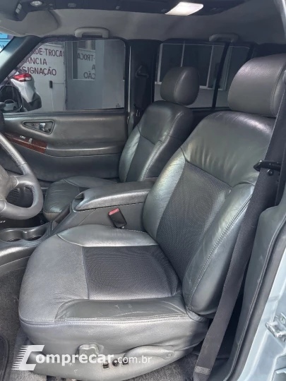 S10 2.4 MPFI EXECUTIVE 4X2 CD 8V FLEX 4P MANUAL
