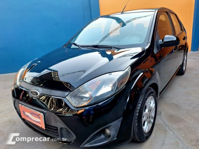 FIESTA SEDAN - 1.6 ROCAM SEDAN 8V 4P MANUAL