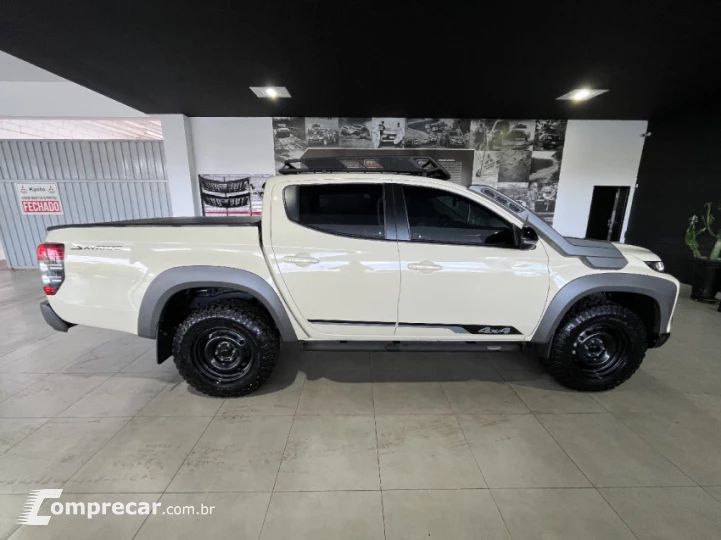 L200 SAVANA 2.5 4X4 CD 8V Turbo