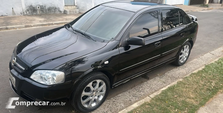 ASTRA 2.0 MPFI 8V