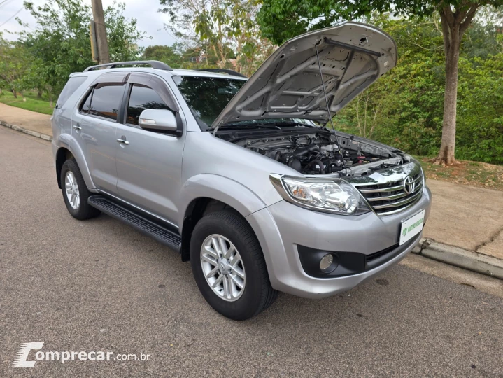 HILUX 2.7 SR 4X2 CD 16V