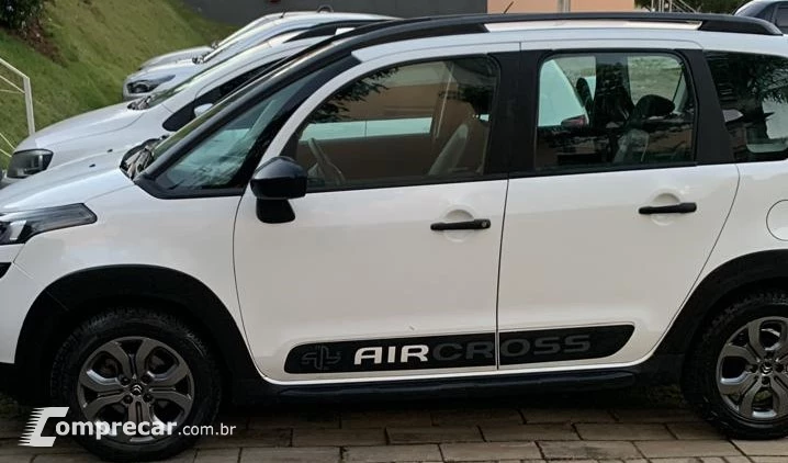 AIRCROSS 1.6 Live 16V