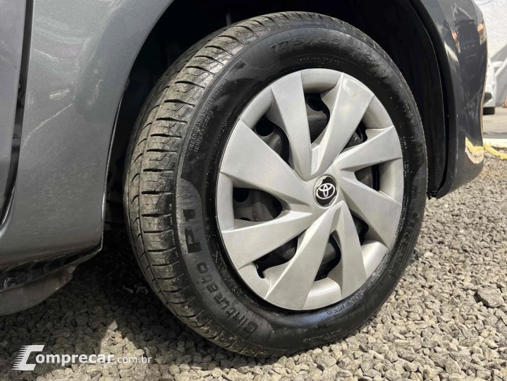 ETIOS 1.3 XS 16V FLEX 4P MANUAL