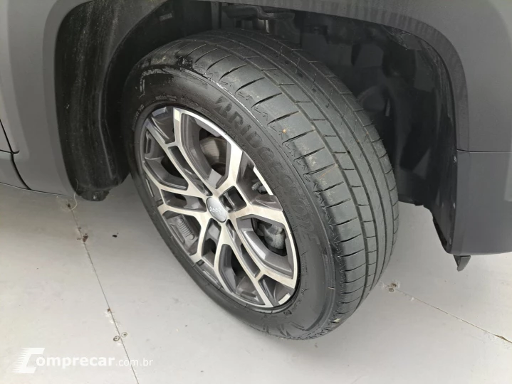 RENEGADE 1.3 T270 TURBO FLEX LONGITUDE AT6