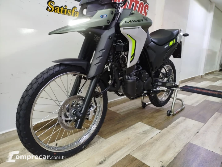 XTZ LANDER 250