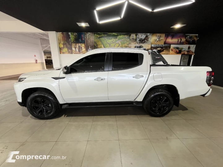 L200 TRITON 2.4 16V Turbo Sport Hpe-s CD 4X4