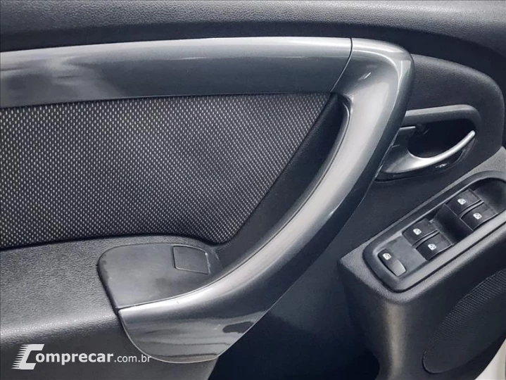 DUSTER 2.0 Tech Road II 4X2 16V