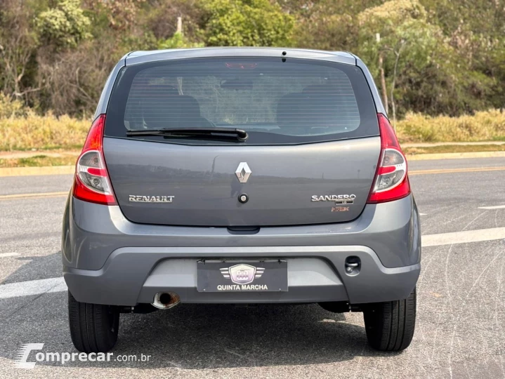 Sandero Privilège 1.6 8V Hi-Torque (flex)