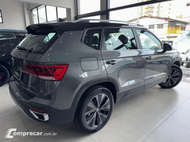 TAOS 1.4 250 TSI Highline