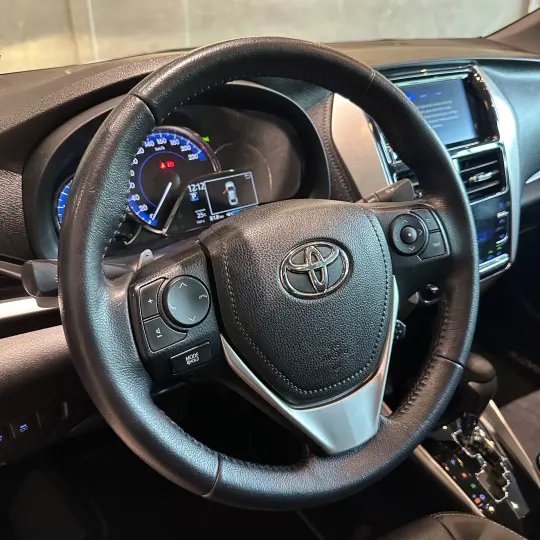 YARIS XLS Connect Sed. 1.5 Flex 16V Aut.