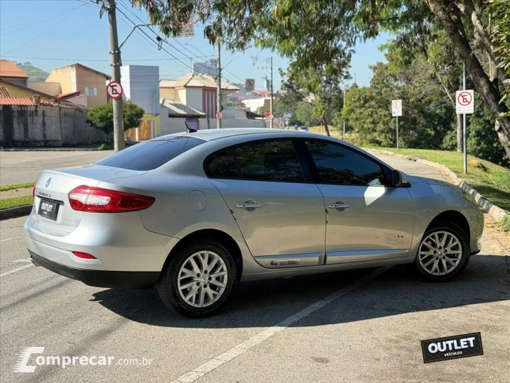 FLUENCE 2.0 DYNAMIQUE PLUS 16V FLEX 4P AUTOMÁTICO