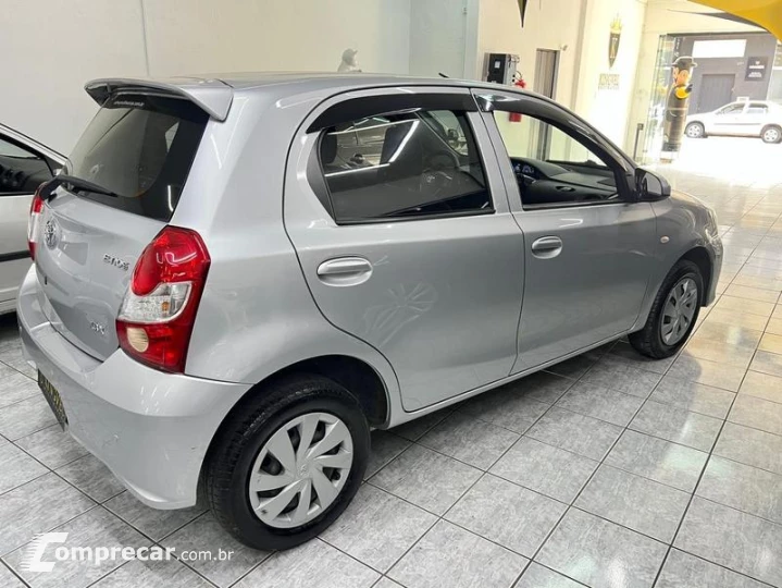 ETIOS HB X 13L MT