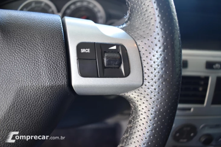 VECTRA 2.0 MPFI Elegance 8V