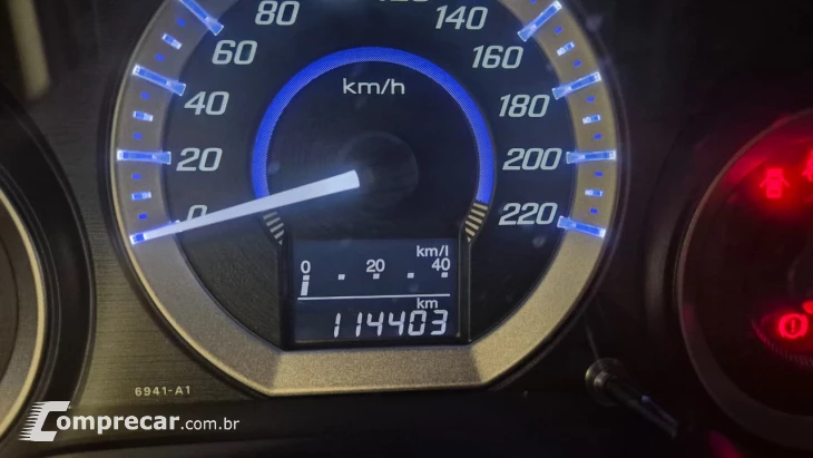 CITY 1.5 DX Sedan 16V