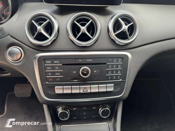 GLA 200 Style 1.6 TB 16V/Flex Aut.