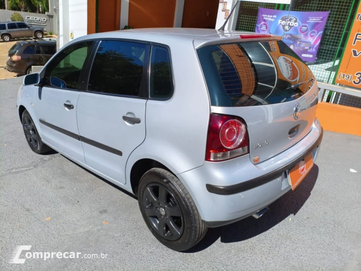 Polo Hatch 1.6 4P FLEX