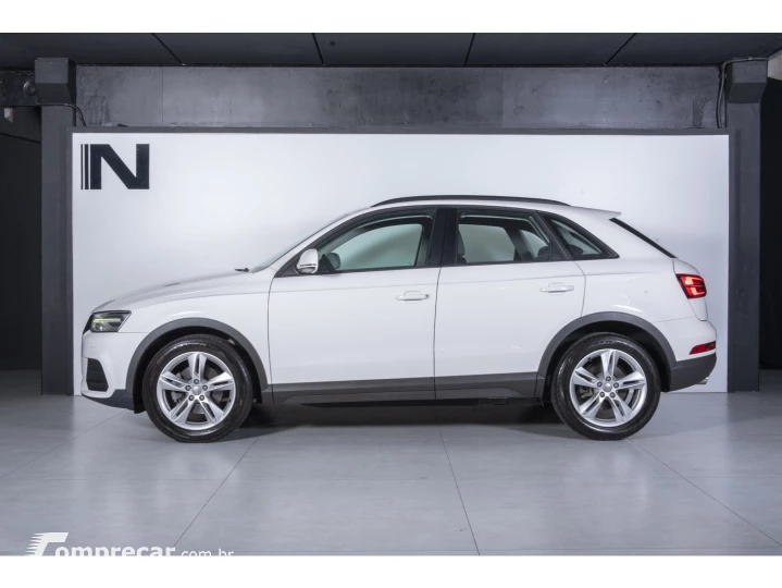 Q3 1.4 TFSI AMBIENTE PLUS FLEX 4P S TRONIC