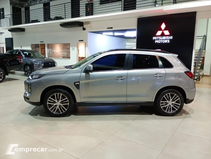 OUTLANDER 2.0 Mivec Sport GLS