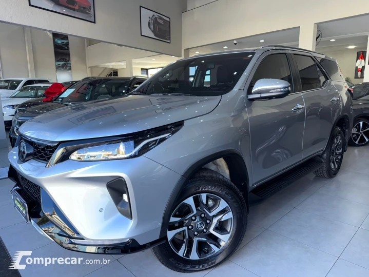 HILUX SW4 2.8 D-4d Turbo SRX Platinum 7L 4X4