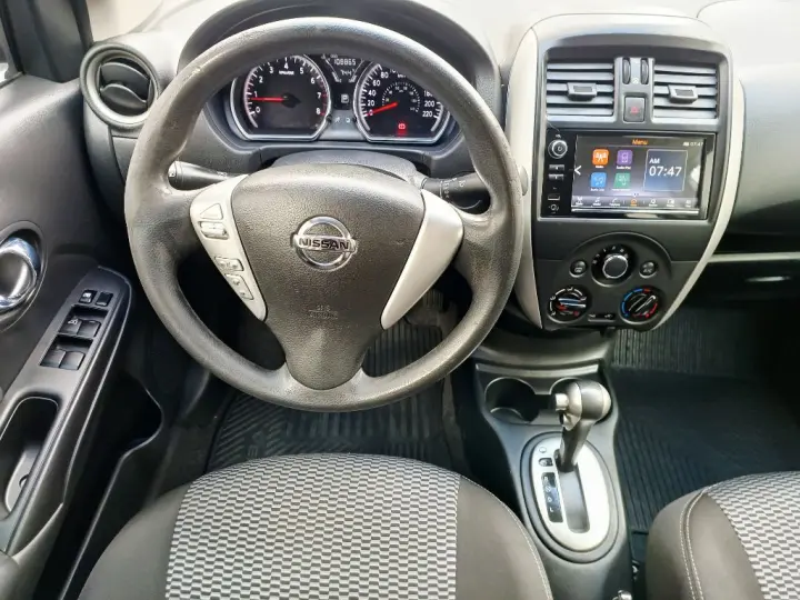 VERSA SV 1.6 16V FlexStart 4p Aut.