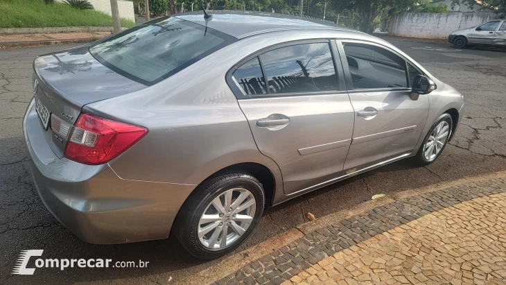 CIVIC 2.0 LXR 16V