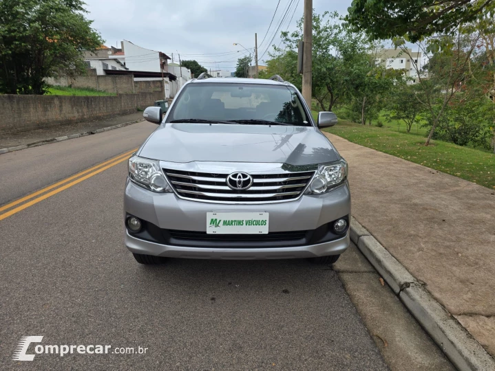 HILUX 2.7 SR 4X2 CD 16V