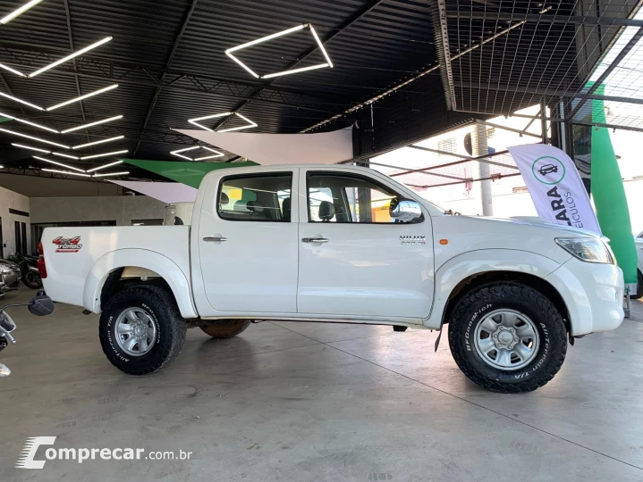 HILUX 3.0 4X4 8V