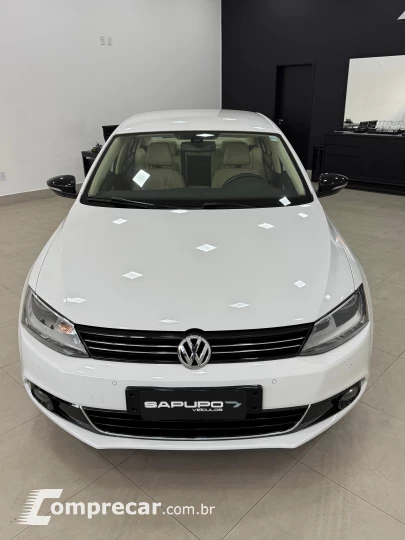 JETTA 2.0 TSI Highline 211cv