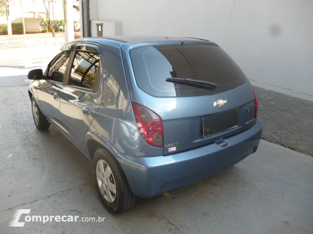 CELTA 1.0 MPFI LT 8V