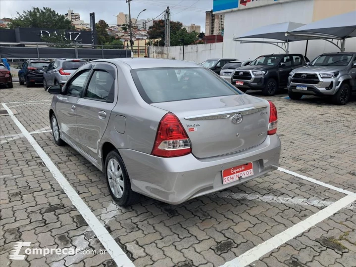 ETIOS 1.5 XLS SEDAN 16V FLEX 4P AUTOMÁTICO