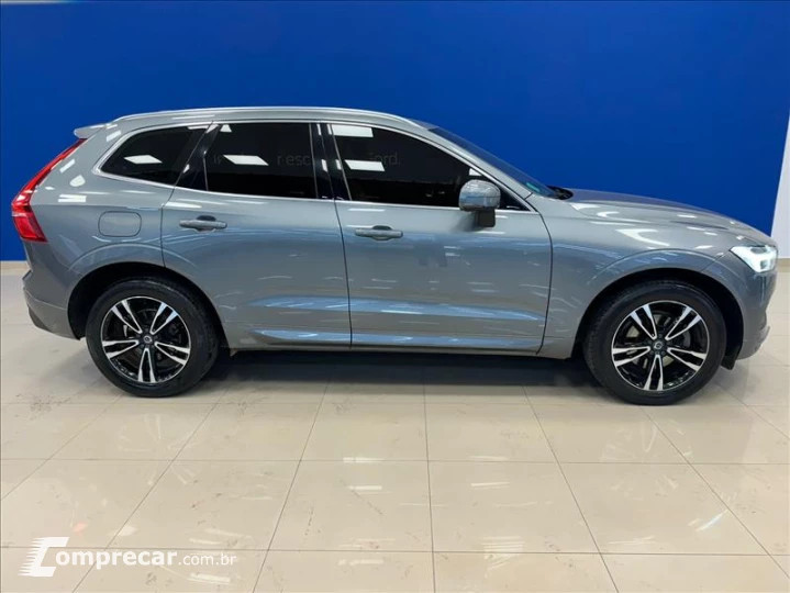 XC60 2.0 T5 Momentum AWD Geartronic