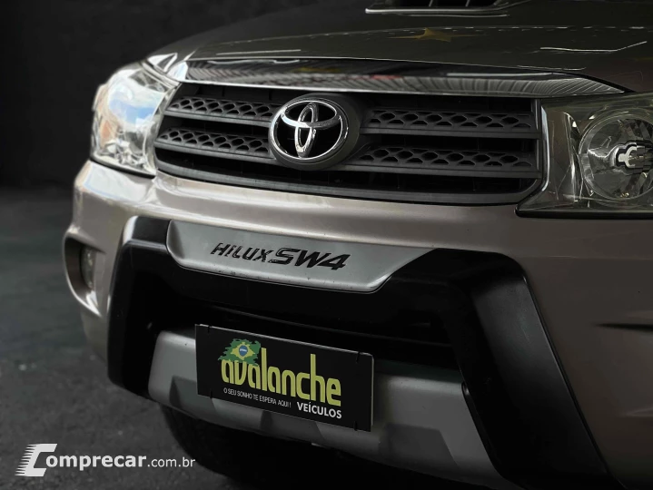 HILUX SW4 3.0 SRV 4X4 7 LUGARES 16V TURBO INTERCOOLER DIESEL