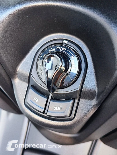 YAMAHA XMAX 250 CONNECTED ABS
