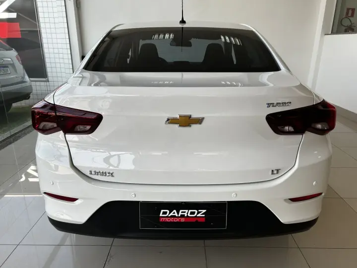 ONIX SEDAN Plus LT 1.0 12V TB Flex Mec.