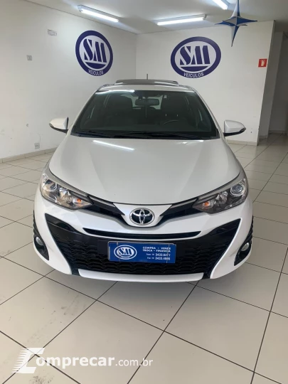 Yaris Hatch 1.5 16V 4P FLEX XLS CONNECT MULTIDRIVE AUTOMÁTIC