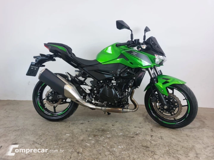 KAWASAKI Z400