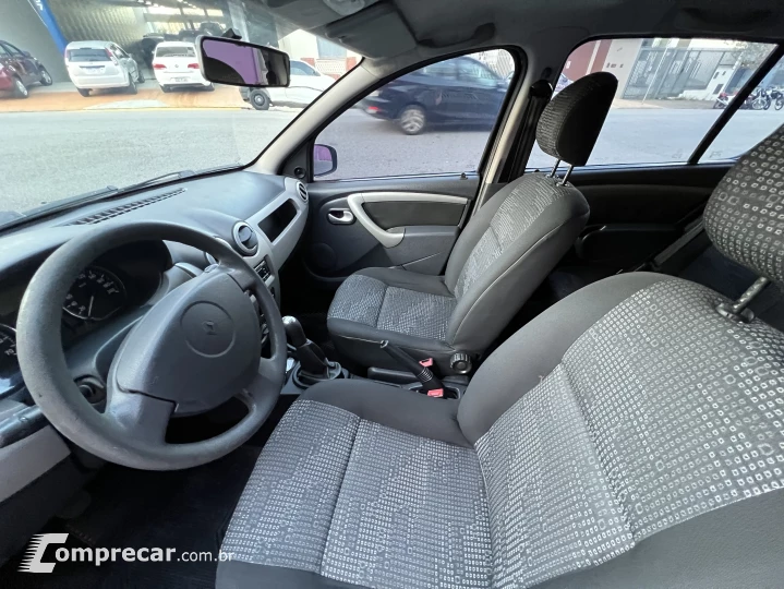 SANDERO 1.6 Expression 8V