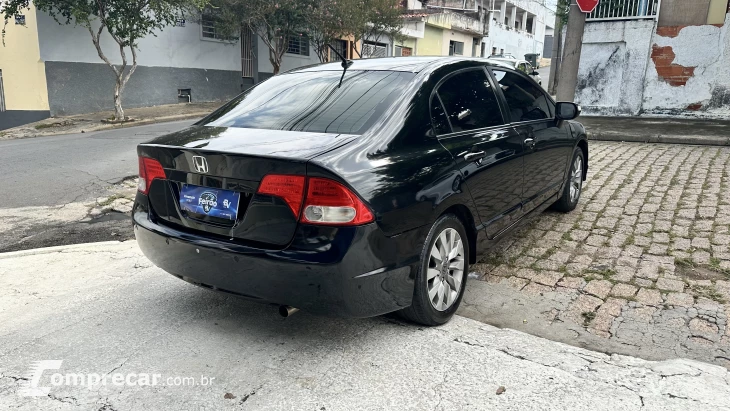 CIVIC 1.8 LXL 16V