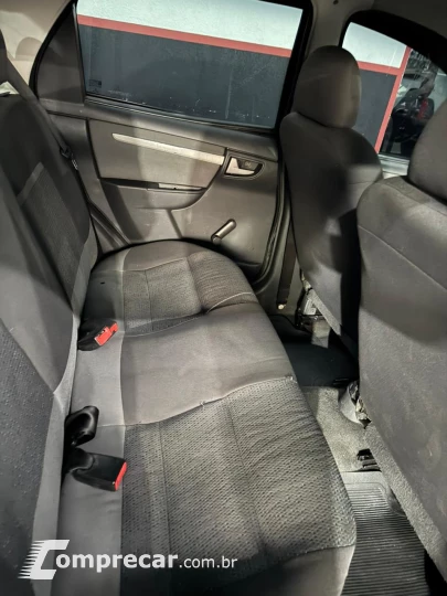 CELTA 1.0 MPFI LT 8V