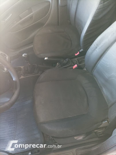 PUNTO 1.4 Attractive Italia 8V