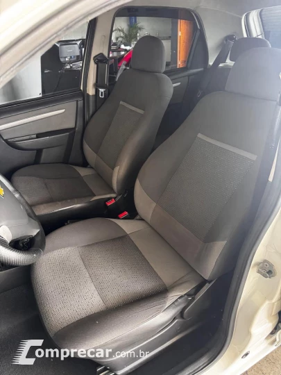 CELTA 1.0 MPFI LT 8V