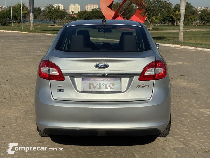FIESTA 1.6 SE Sedan 16V