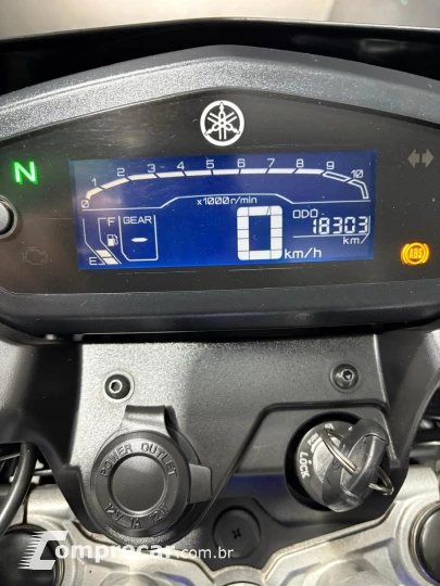 CROSSSER 150 Z ABS